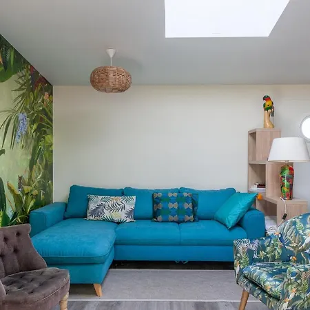 La Halte Des Miquelots - Appt Avec Jardin Apartment Vains