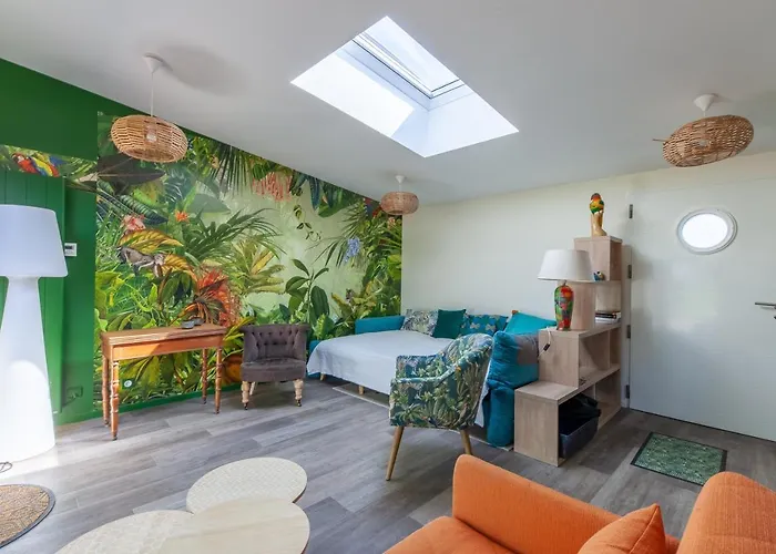 La Halte Des Miquelots - Appt Avec Jardin Apartament Vains